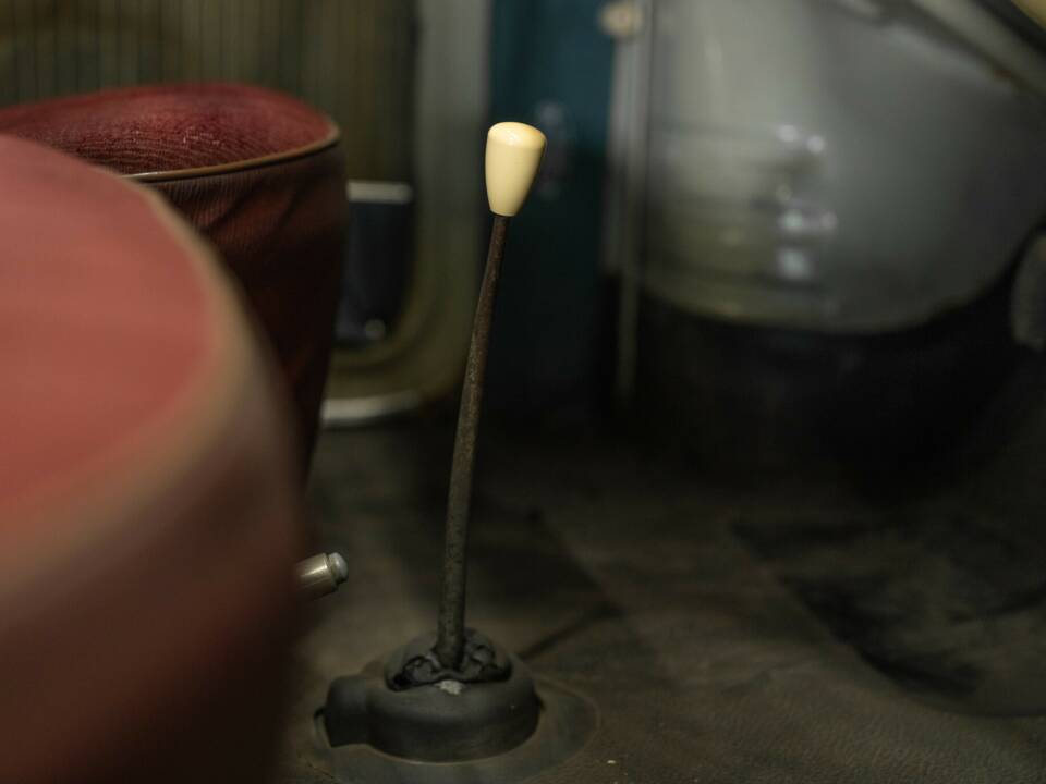 Image 17/29 of Renault Dauphine Gordini (1961)