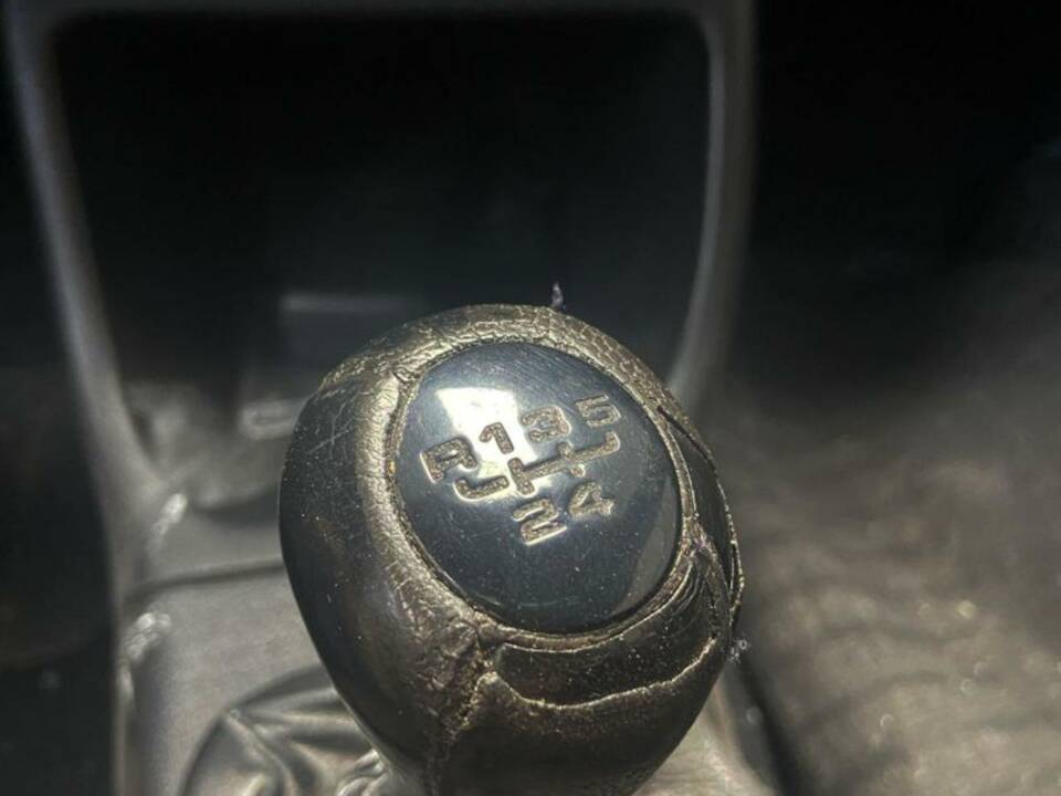 Image 15/31 de Volkswagen Golf III 2.0 16V GTI (1995)