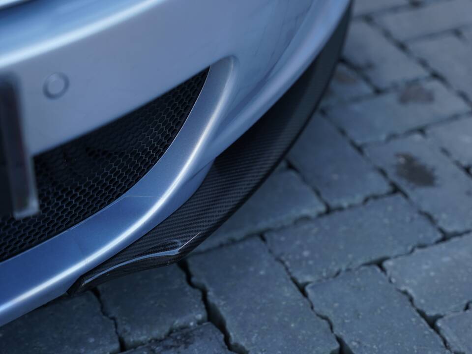 Immagine 28/50 di Aston Martin DBS (2011)