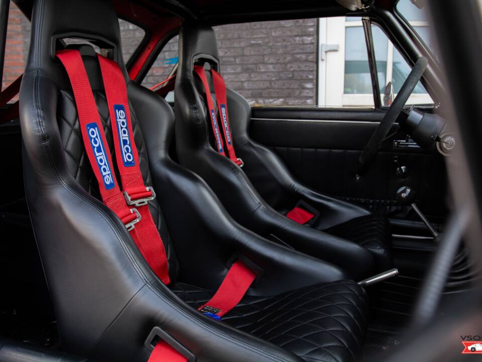 Image 13/23 of Lancia Fulvia Coupe HF 1.6 (1971)