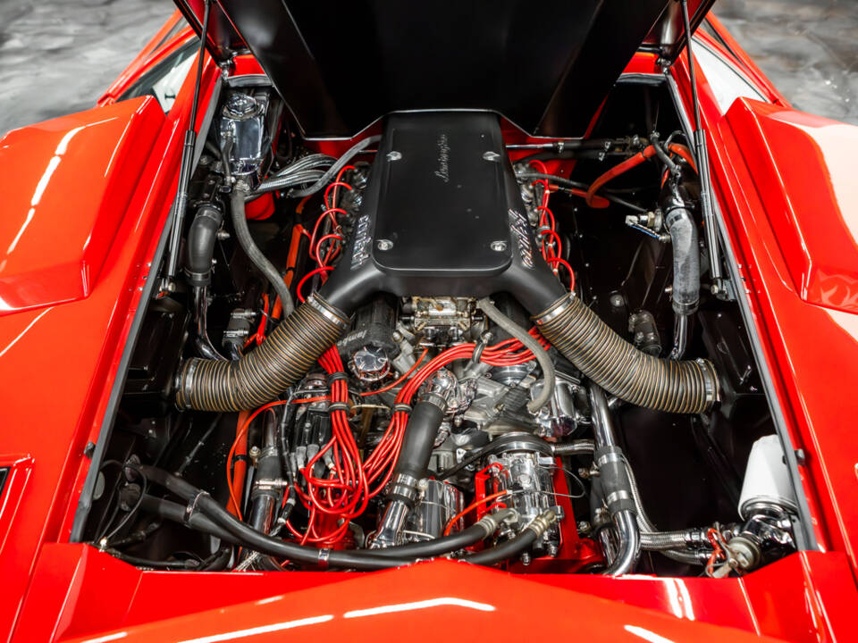 Image 3/50 of Lamborghini Countach LP 5000 S QV (1988)