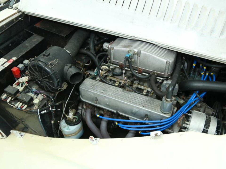 Image 28/50 of Morgan Plus 8 Inj. (1987)