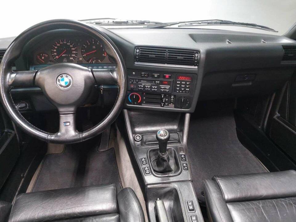 Image 10/15 de BMW M3 (1990)