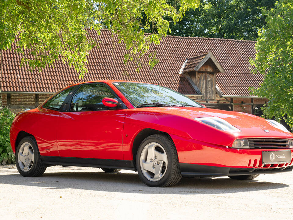 Image 11/39 of FIAT Coupé 2.0 20V (1998)