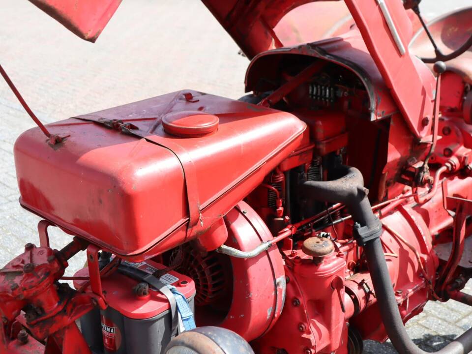 Image 18/37 of Porsche-Diesel Standard 218 (1959)