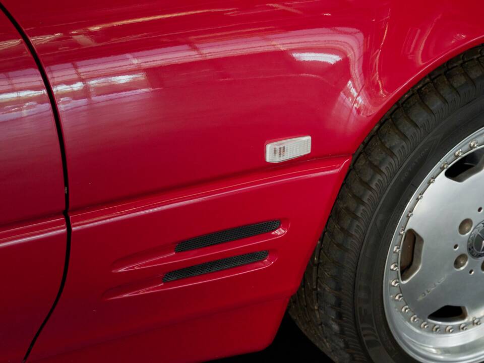 Image 33/50 de Mercedes-Benz SL 500 (1996)