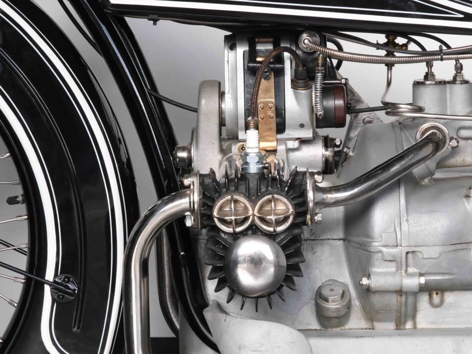 Image 63/98 of BMW R 32 (1925)