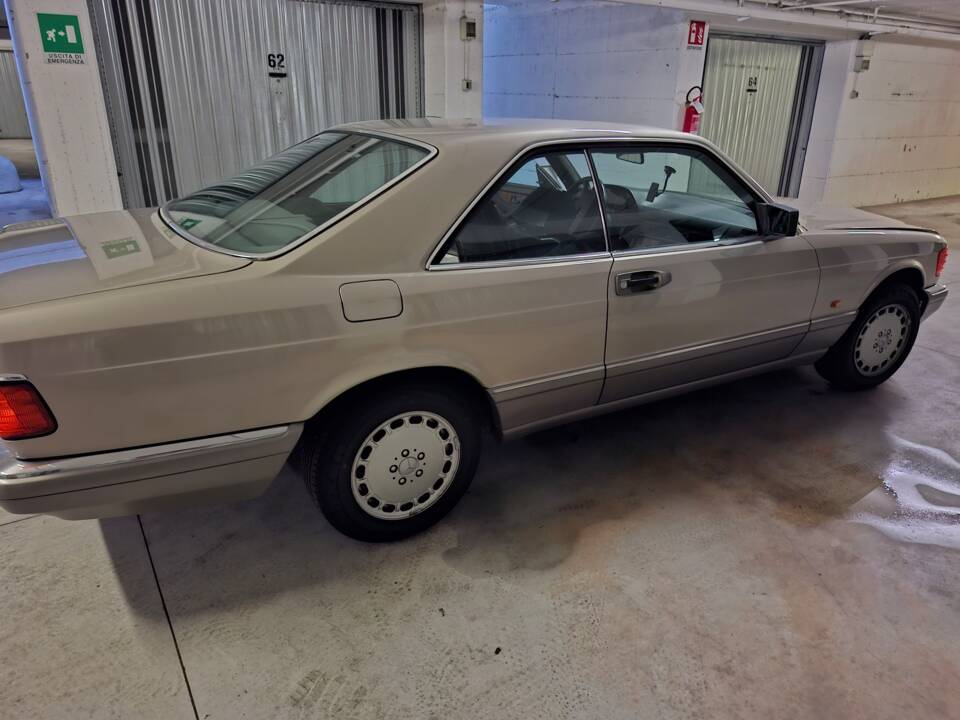 Bild 8/8 von Mercedes-Benz 500 SEC (1987)