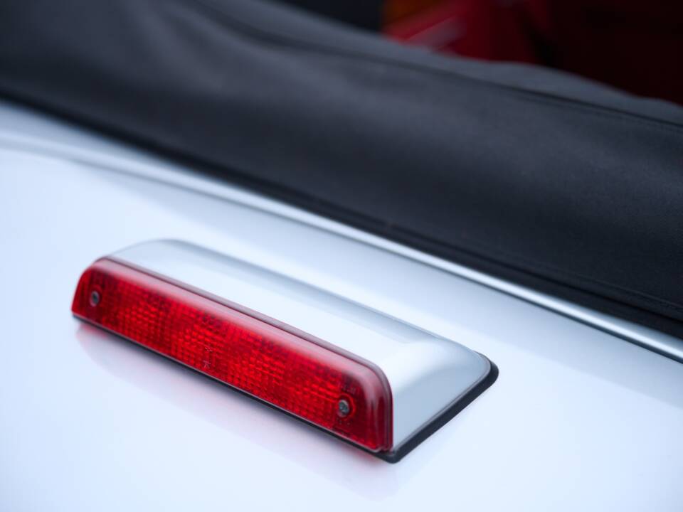 Image 49/50 of Jaguar XJS 6.0 (1993)