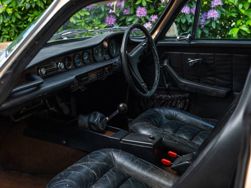 Image 44/50 of Volvo 1800 ES (1973)