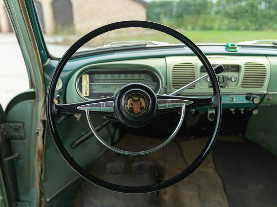 Image 46/50 of FIAT 1400 B (1958)