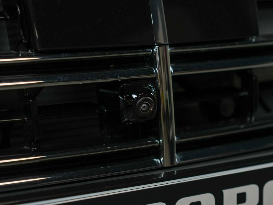 Image 23/50 de Mercedes-Benz V 300 d (2025)