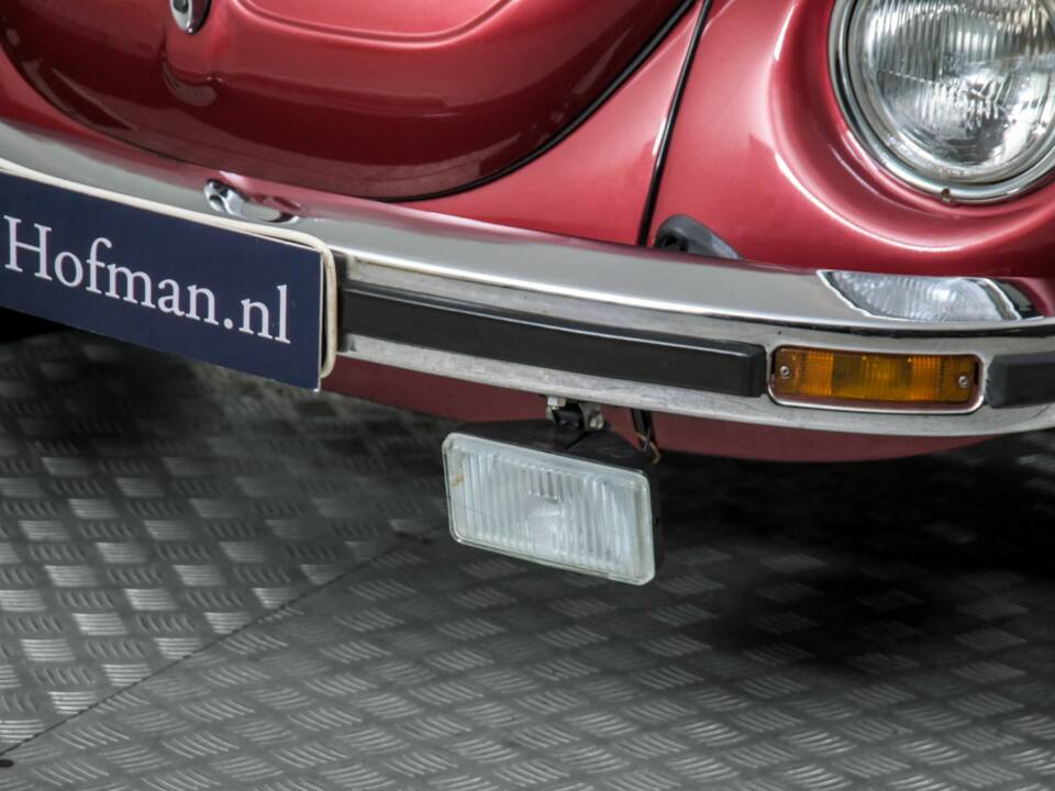 Image 18/50 of Volkswagen Beetle 1303 LS (1977)