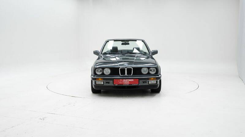 Afbeelding 5/15 van BMW 325i (1988)