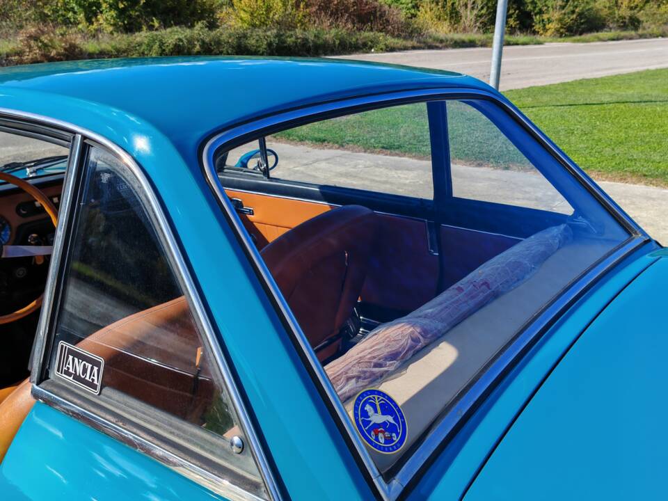 Image 17/34 of Lancia Fulvia Coupe Rallye (1967)