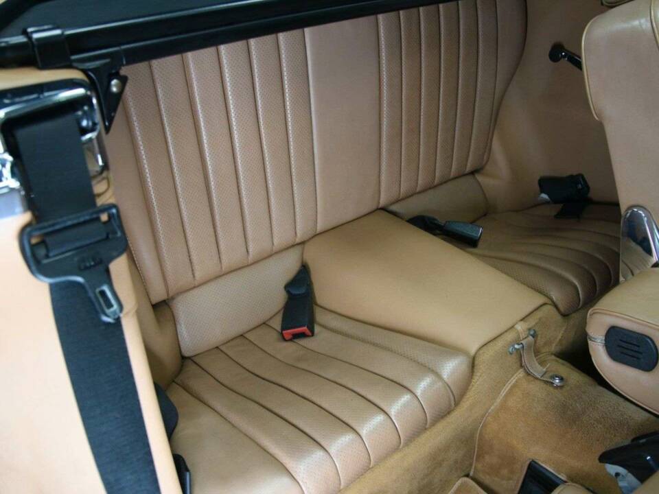Image 19/50 de Mercedes-Benz 420 SL (1987)