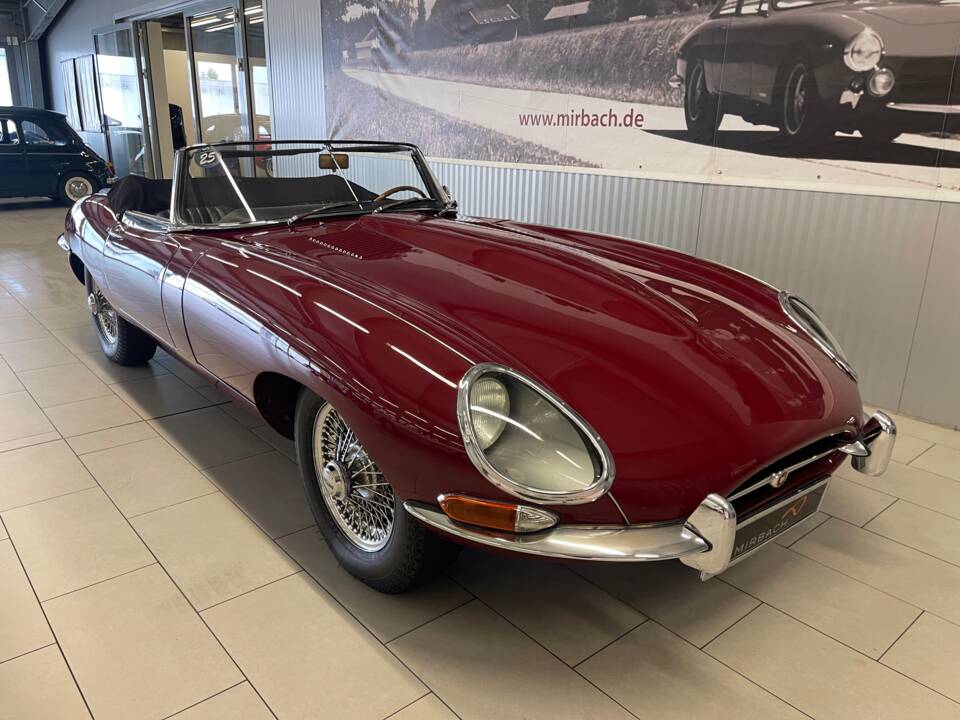 Afbeelding 6/19 van Jaguar E-Type 4.2 (1967)
