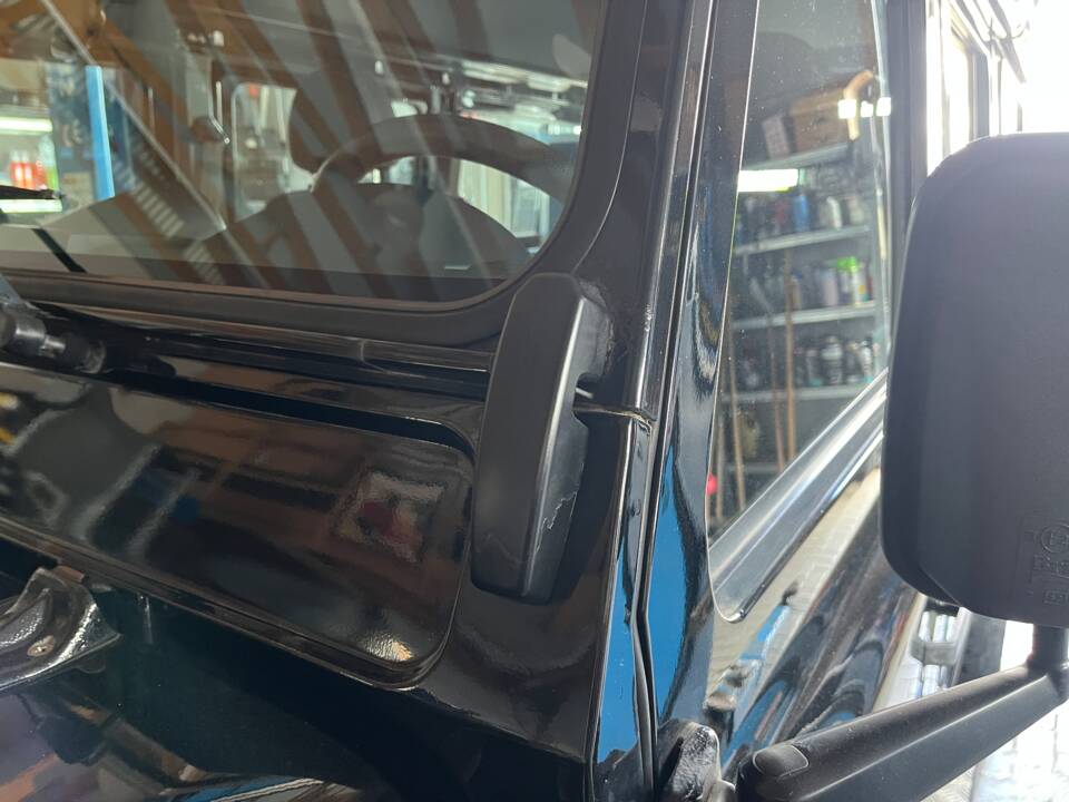 Image 28/93 of Land Rover Defender 110 (2014)