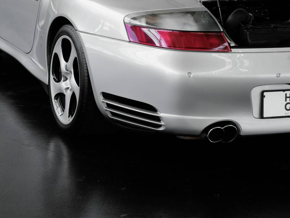Image 35/49 of Porsche 911 Turbo (2002)