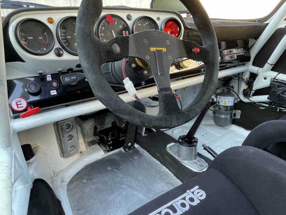 Image 10/44 of Porsche 911 RSR 3.0 (1976)