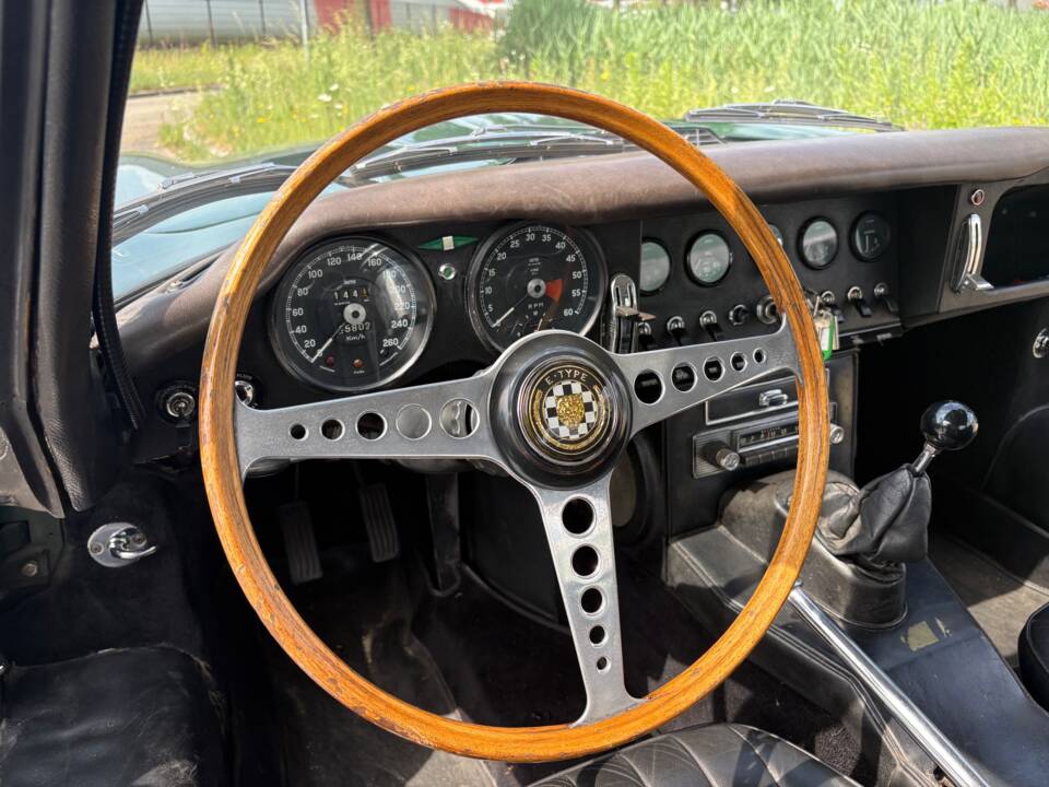 Afbeelding 8/28 van Jaguar E-Type 4.2 (1966)