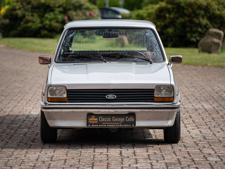 Image 6/36 of Ford Fiesta (1977)