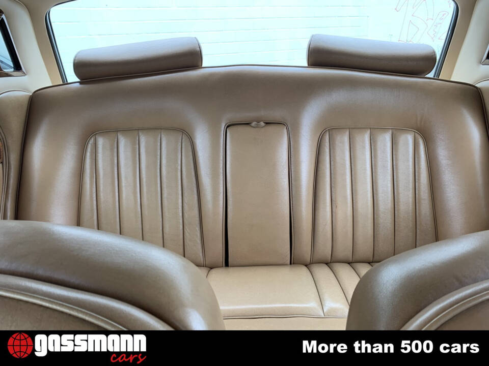 Image 15/15 of Rolls-Royce Silver Shadow I (1975)