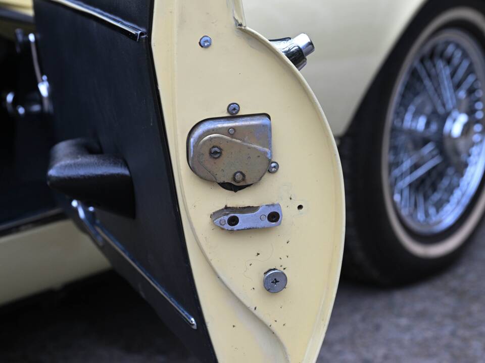 Bild 11/50 von Jaguar E-Type V12 (1973)