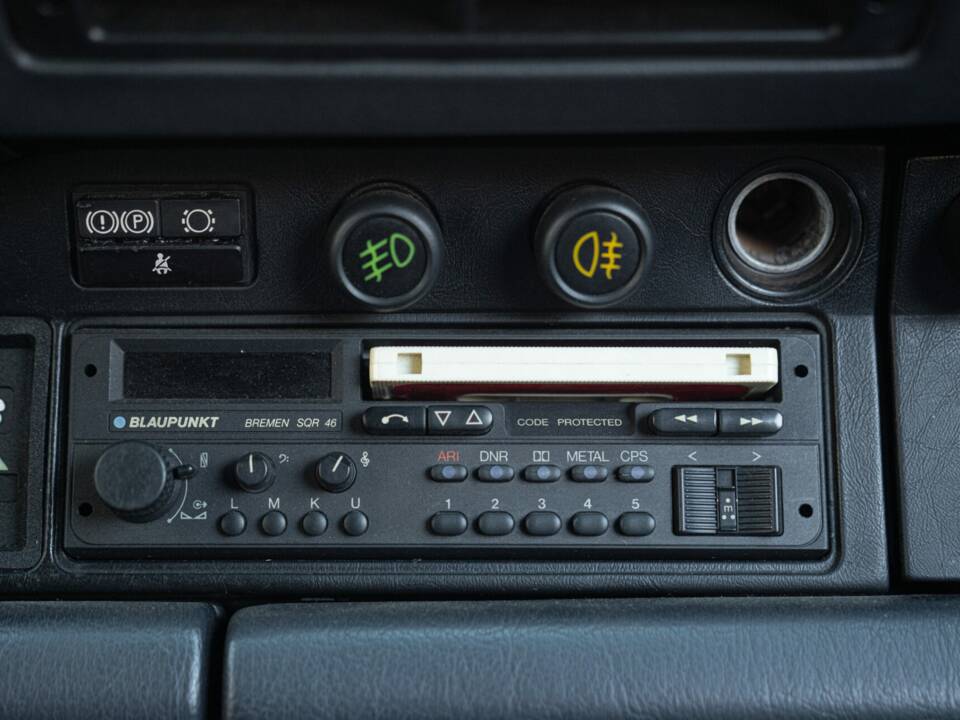 Bild 37/50 von Porsche 911 Carrera 3.2 (1989)