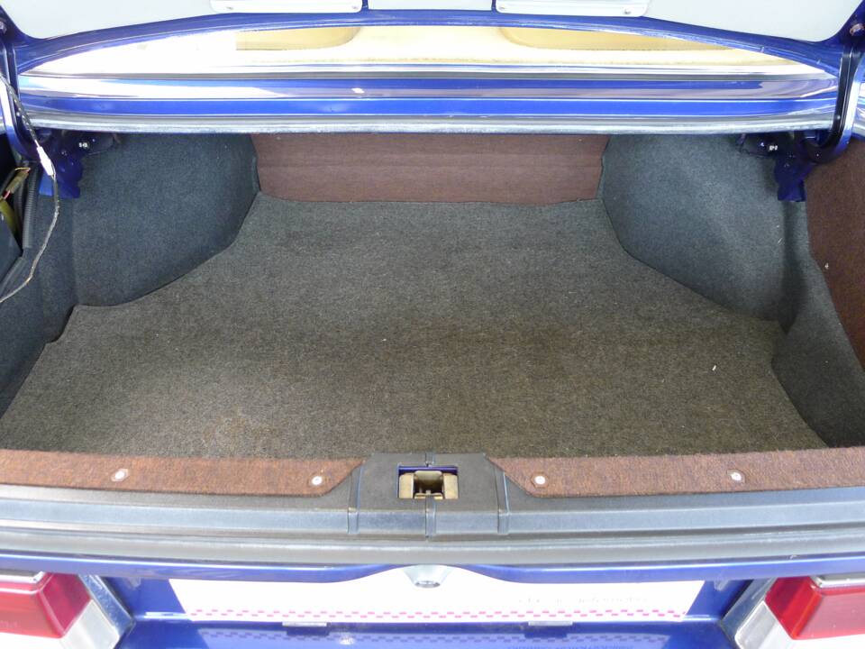 Image 16/46 of BMW 635 CSi (1978)