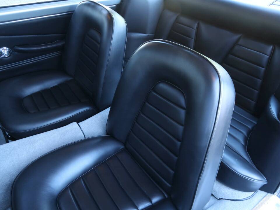 Bild 24/50 von Maserati 3500 GT Touring (1961)
