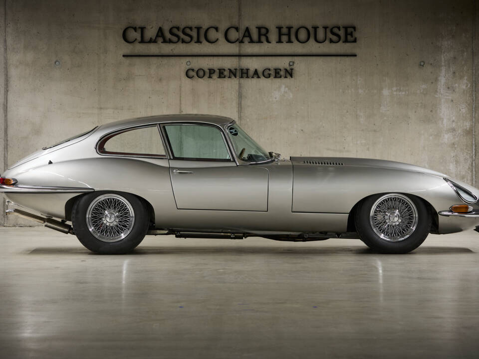 Immagine 6/99 di Jaguar E-Type 3.8 (1964)