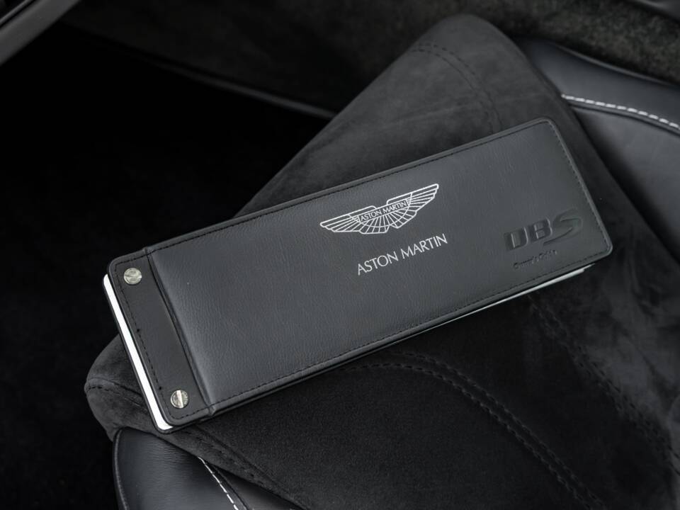 Image 65/77 of Aston Martin DBS (2009)