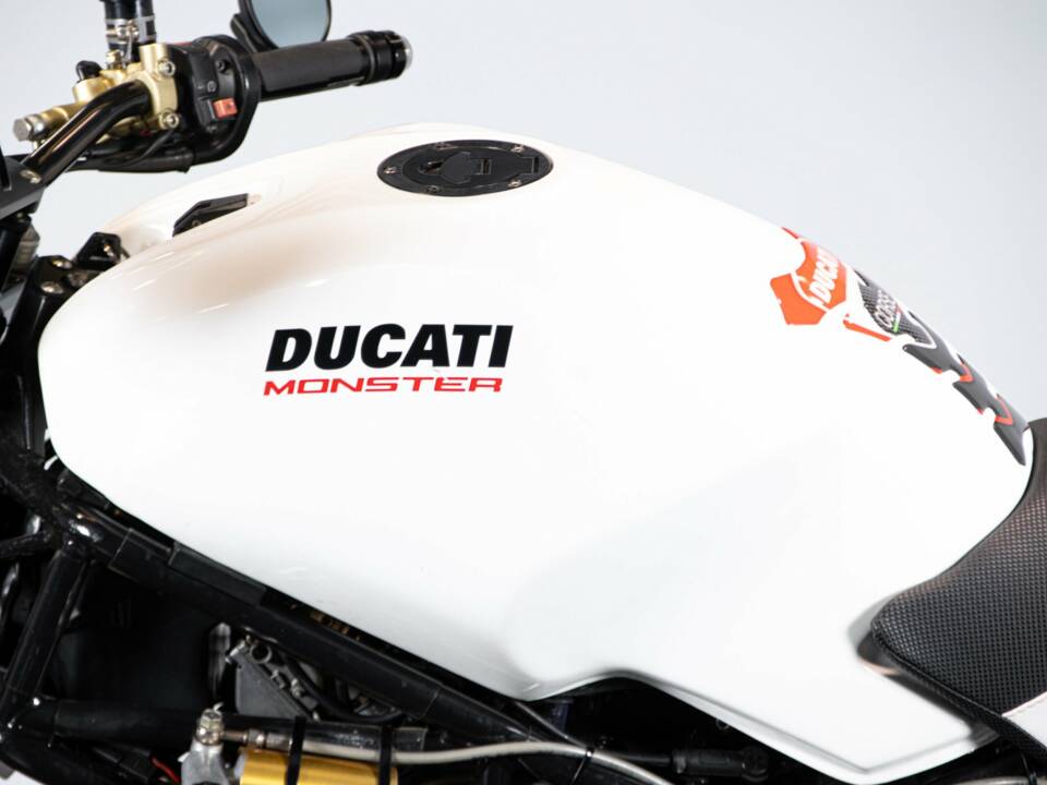 Image 27/50 of Ducati DUMMY (1998)