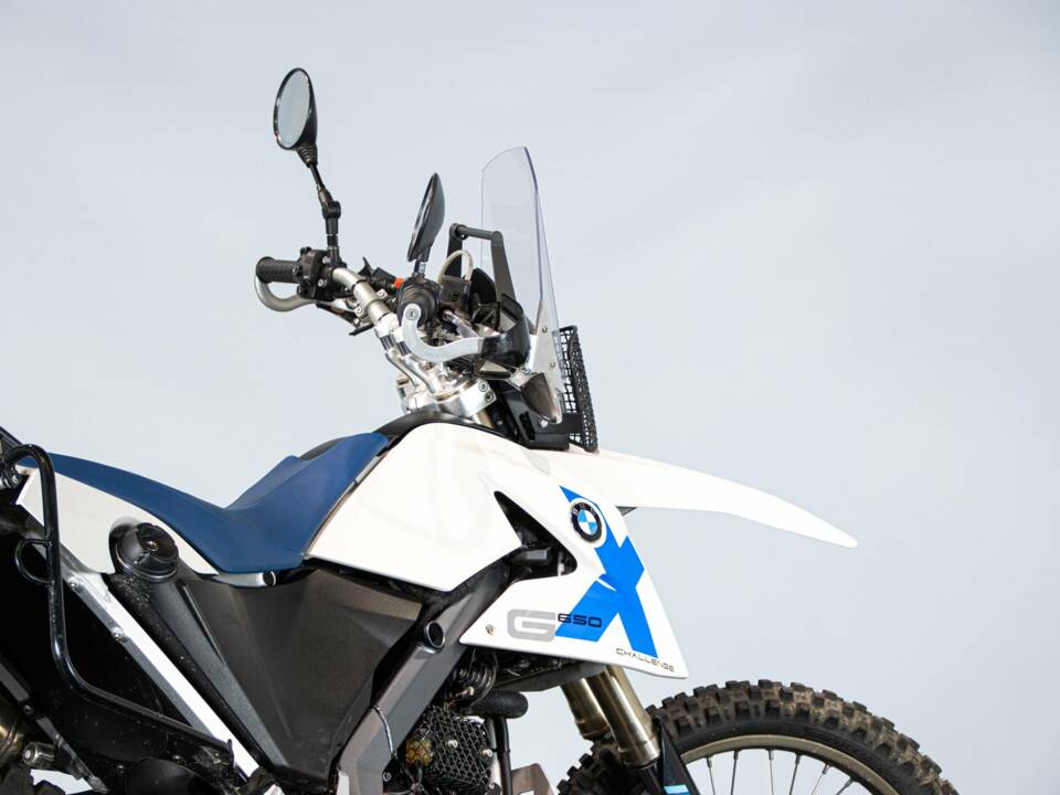 Image 45/50 de BMW DUMMY (2007)