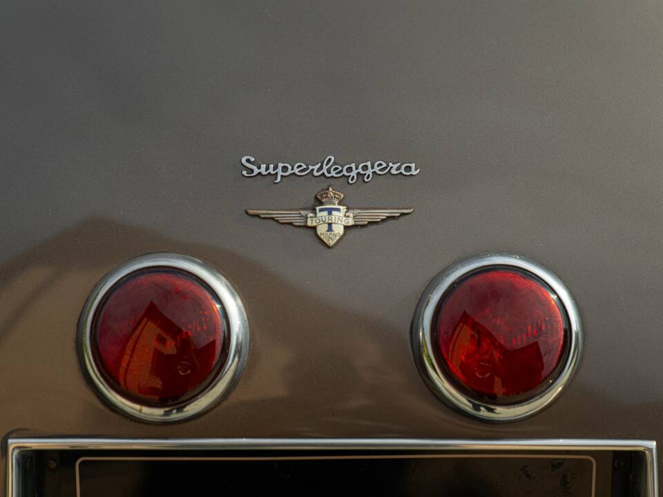 Image 41/50 of Alfa Romeo 6C 2500 SS (1947)