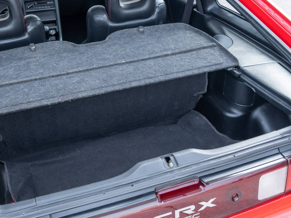 Image 70/80 of Honda CRX (1991)