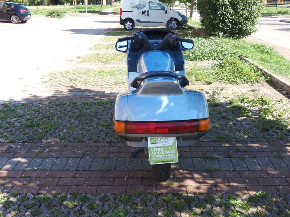 Image 6/14 of Honda DUMMY (1989)