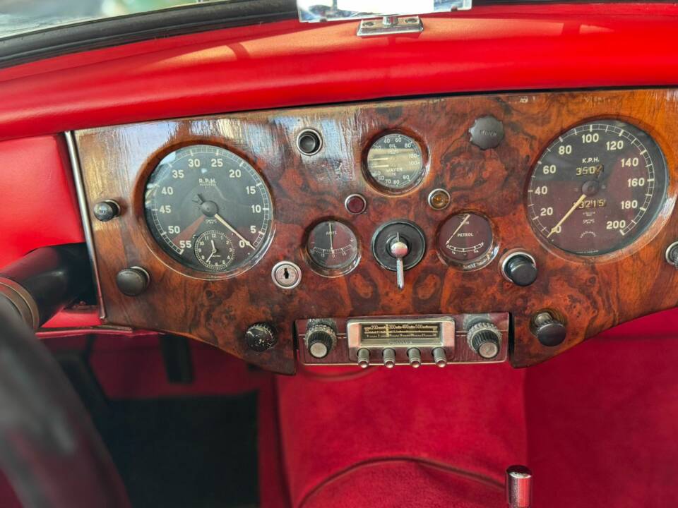Bild 16/22 von Jaguar XK 120 OTS (1952)