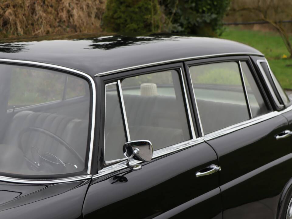 Afbeelding 29/50 van Mercedes-Benz 230 S (1967)