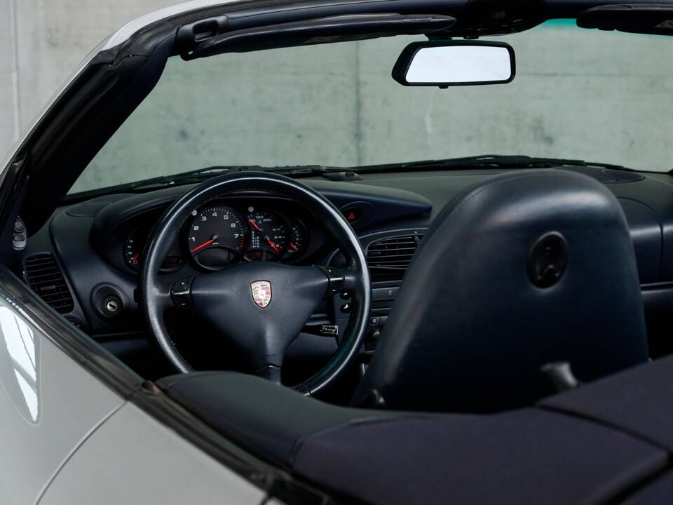 Afbeelding 20/50 van Porsche 911 Carrera (2000)