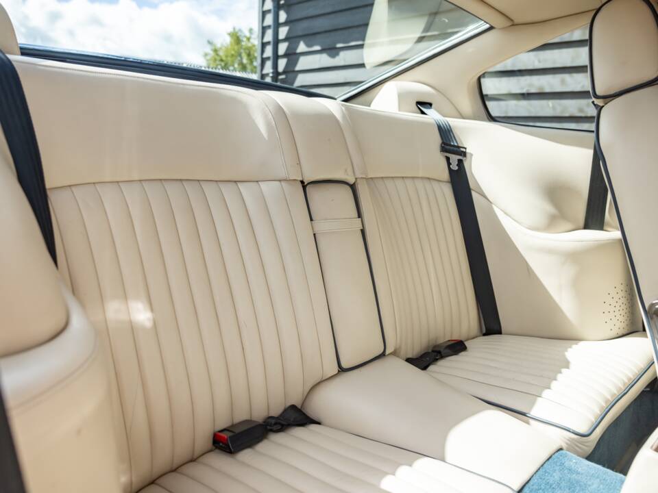 Bild 26/70 von Aston Martin V8 EFi (1988)