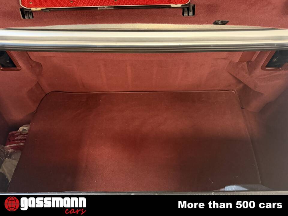 Image 11/12 de Mercedes-Benz 500 SL (1991)