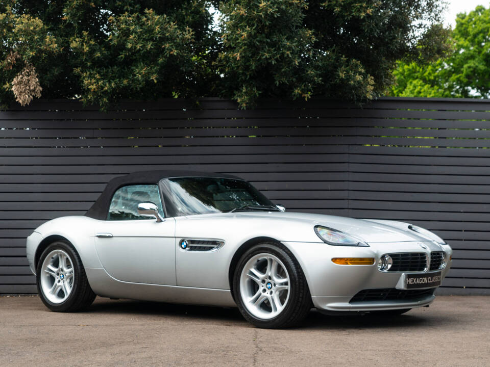 Image 53/53 of BMW Z8 (2001)