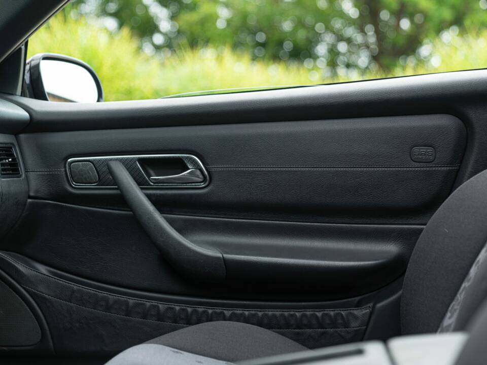 Afbeelding 34/50 van Mercedes-Benz SLK 200 (1998)
