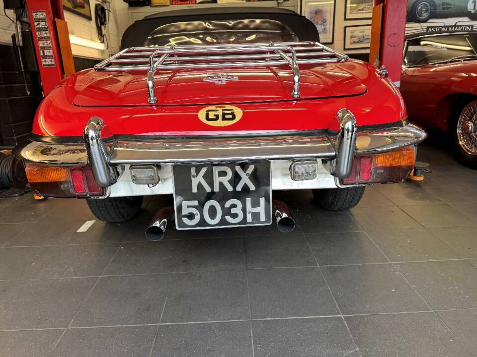 Image 16/29 de Jaguar E-Type (1969)