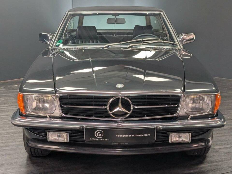 Image 4/50 of Mercedes-Benz 300 SL (1989)