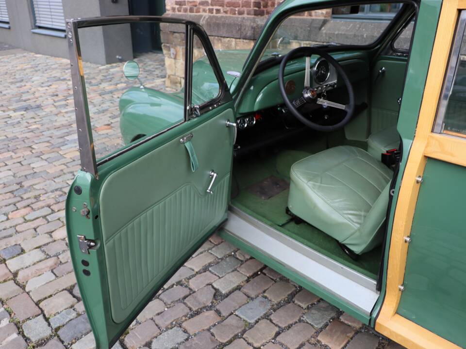 Imagen 39/47 de Morris Minor 1000 Traveller (1966)