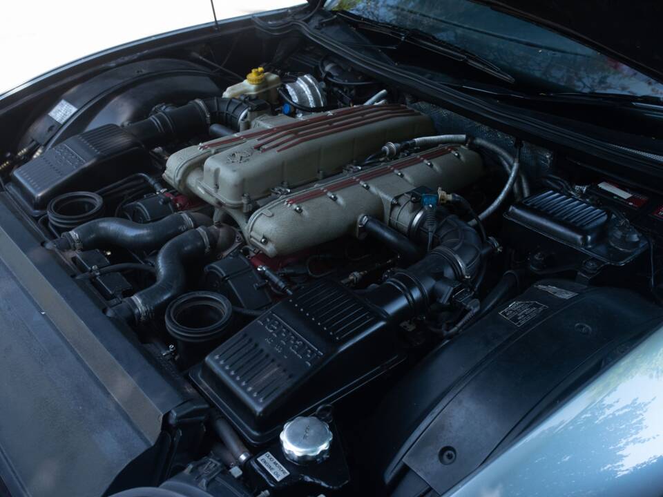 Image 34/37 of Ferrari 550 Maranello (2000)