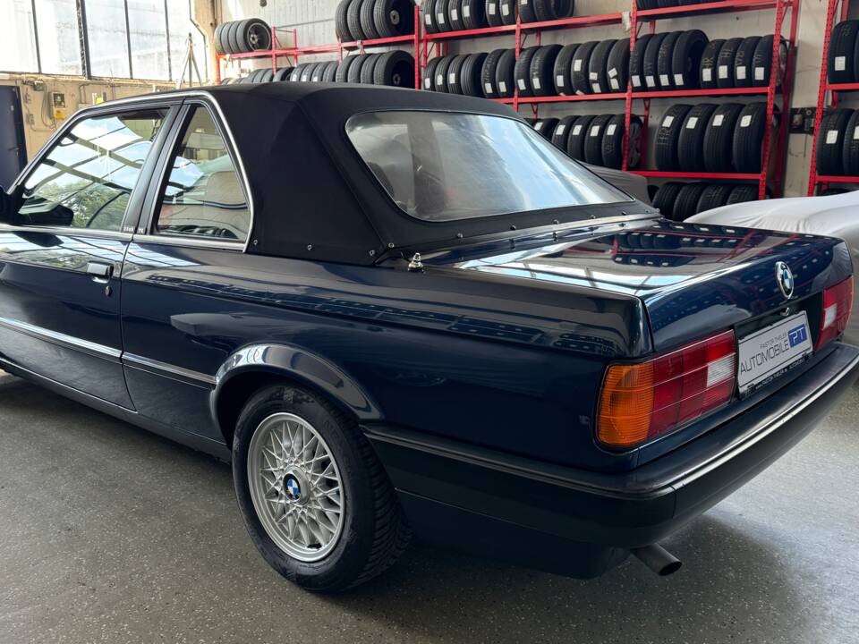 Bild 4/19 von BMW 316i Baur TC (1990)